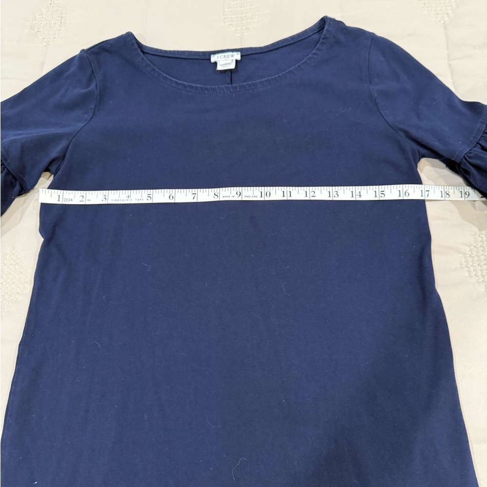 J. Crew t-shirt dress, navy XS. Crew neck with flirty ruffle sleeves - Picture 4 of 8